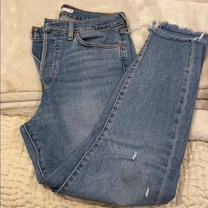 Levi Wedgie Skinny Jeans